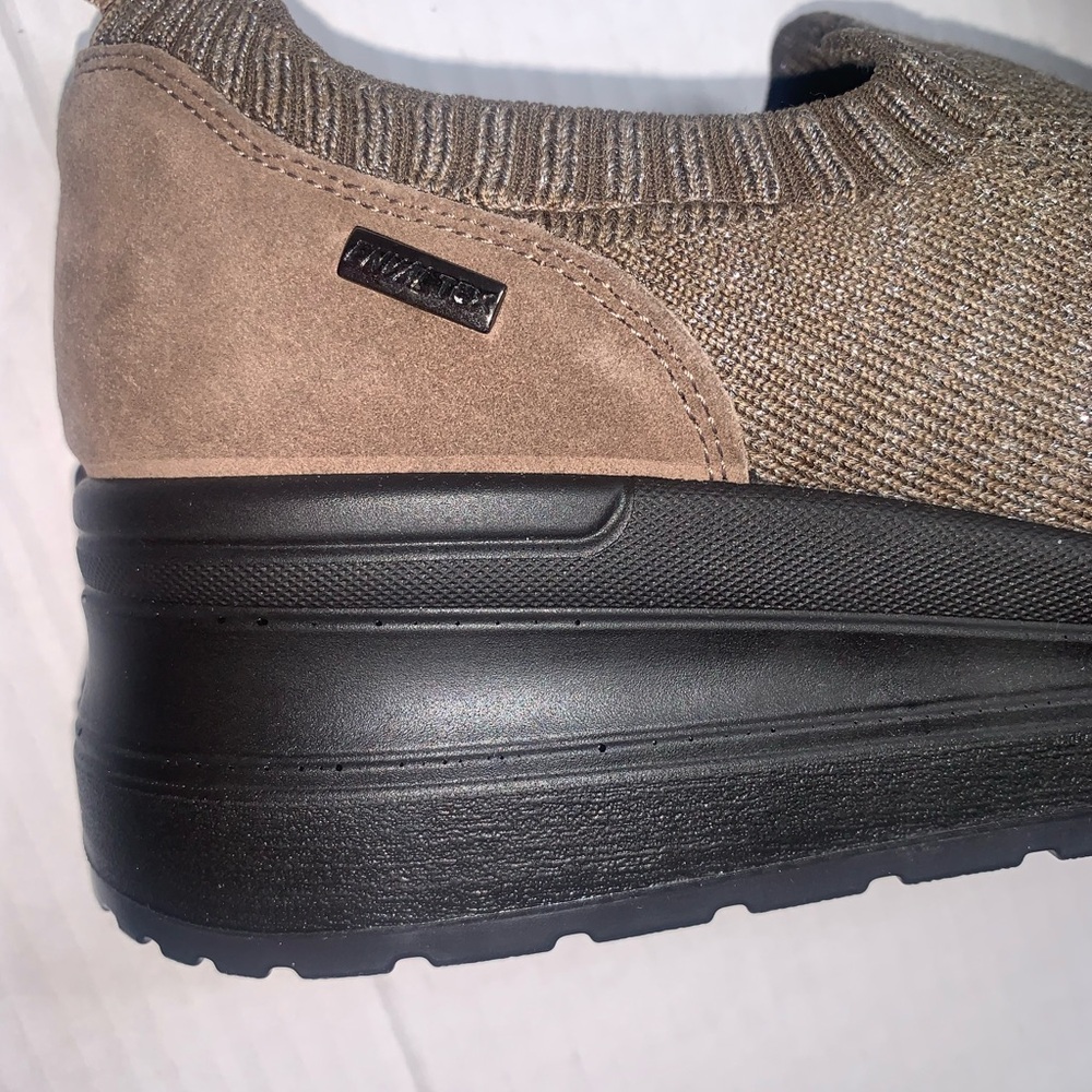 ENVAL SOFT Women's Comfort Slip-On Wedge. Taupe. Euro Size 39. (7.5-8 U.S.)‎ - Picture 11 of 13